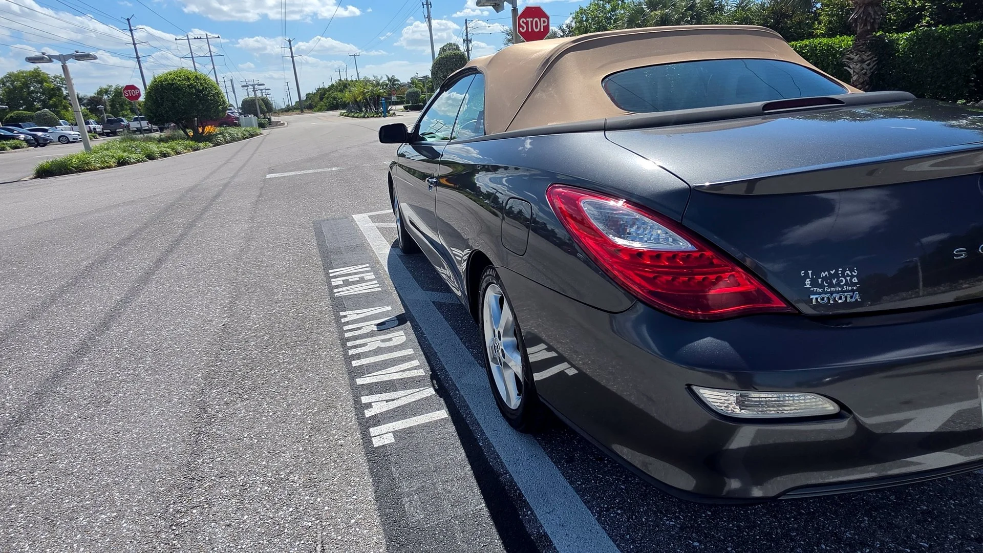 Used 2008 Gray Metallic Toyota SLE image 7