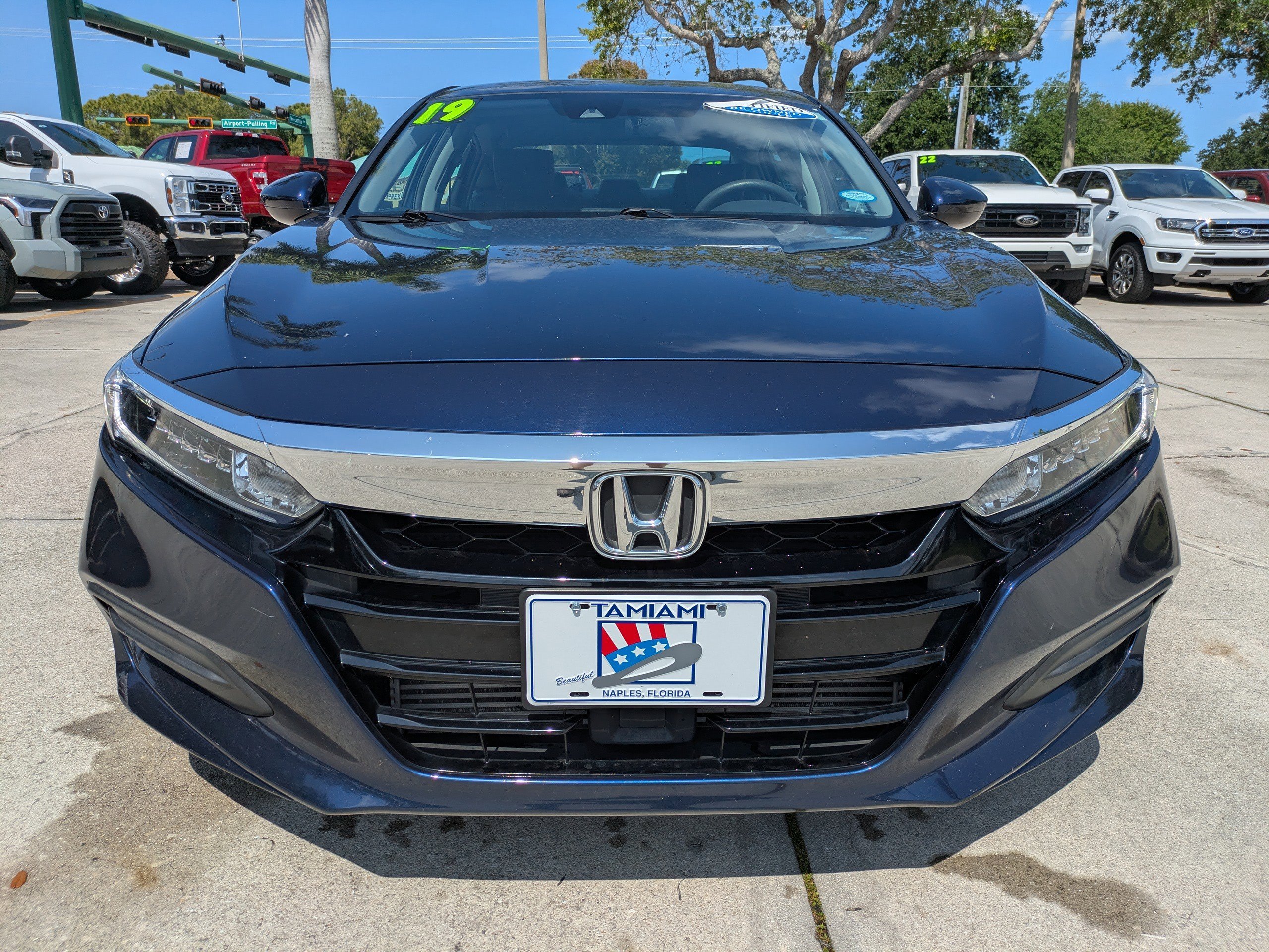 Used 2019 Obsidian Blue Pearl Honda LX 1.5T image 8