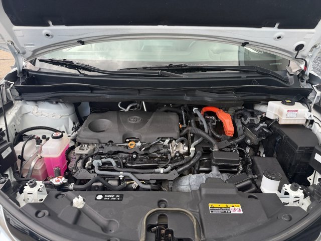 Used 2022 Beige Toyota Platinum image 6