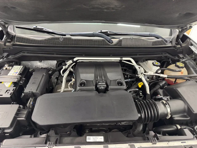Used 2023 Sterling Metallic GMC Denali image 15