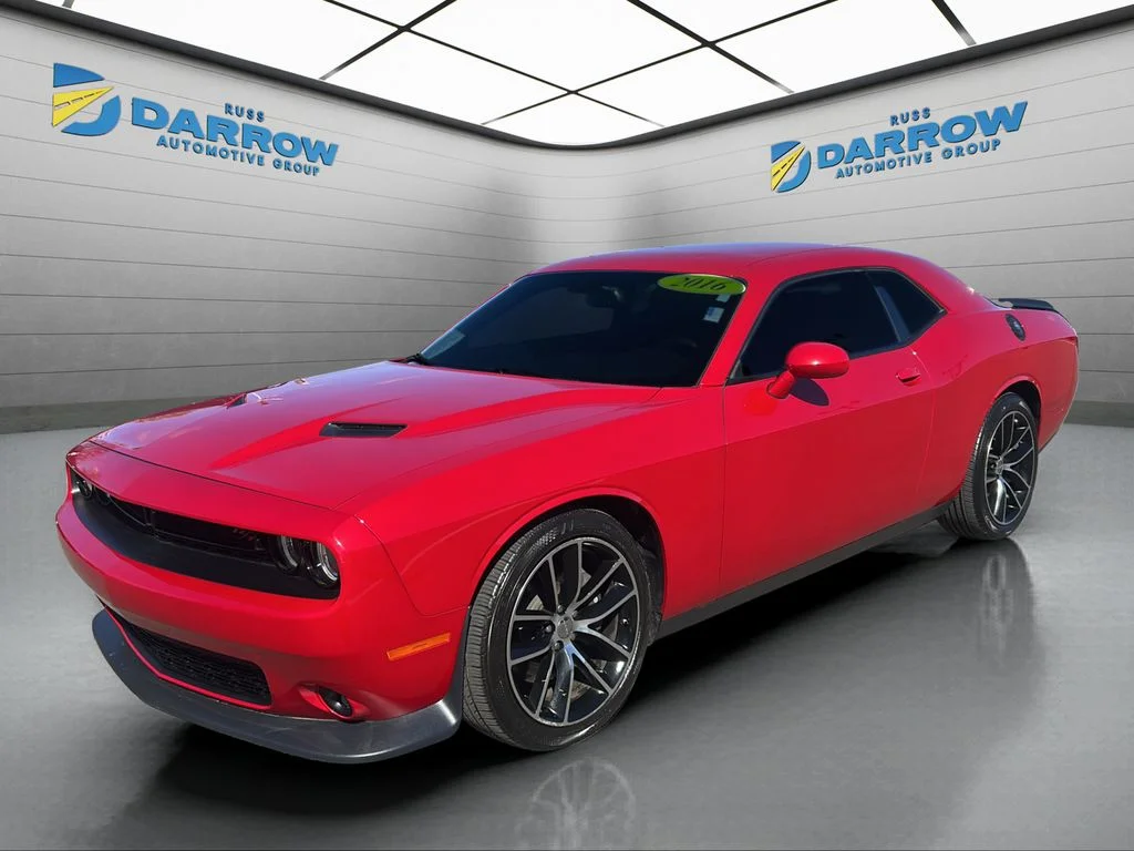 2016 Dodge Challenger Scat Pack's photo