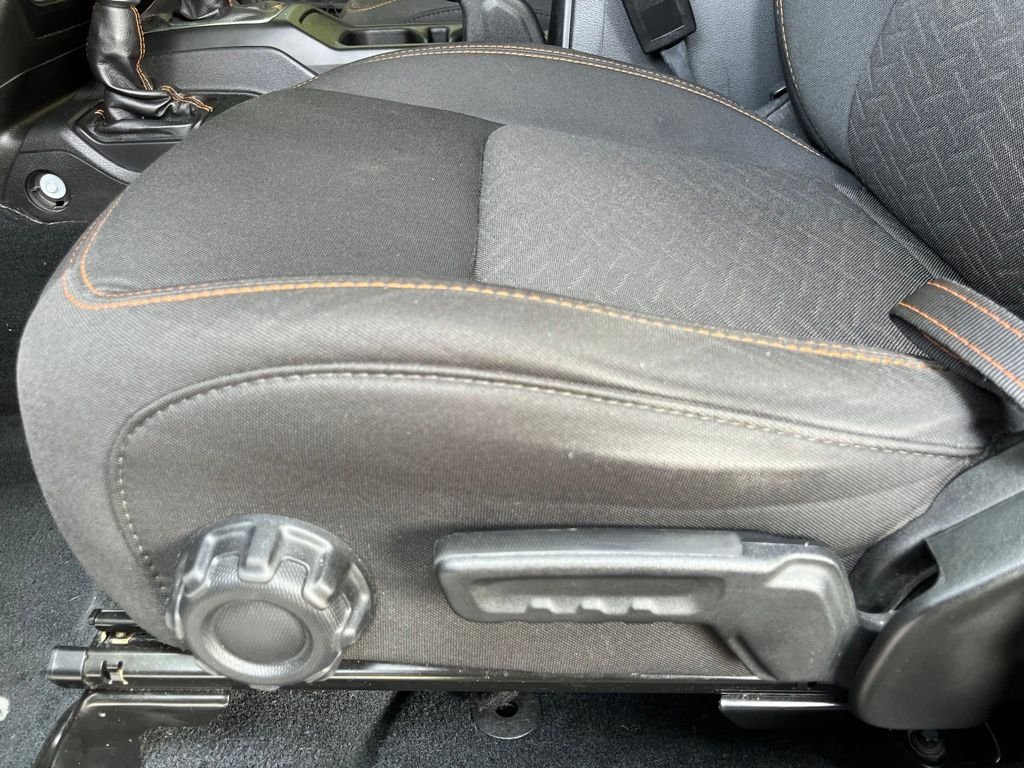 Used 2022 Gray Clearcoat Jeep Mojave image 30
