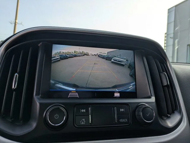 Used 2022 Gray GMC Elevation image 20
