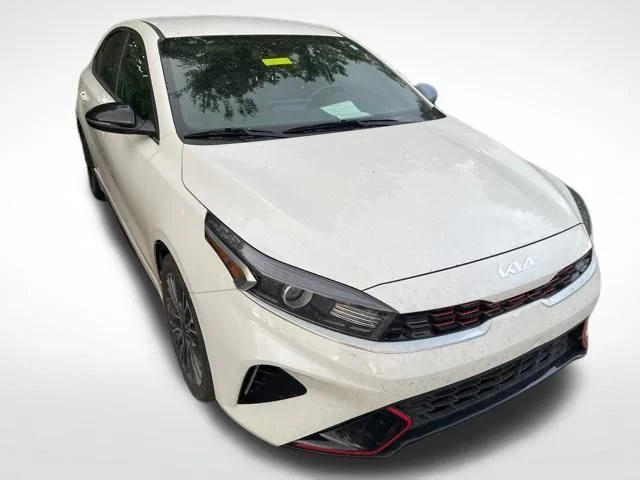 2023 Kia Forte GT-Line AT's photo