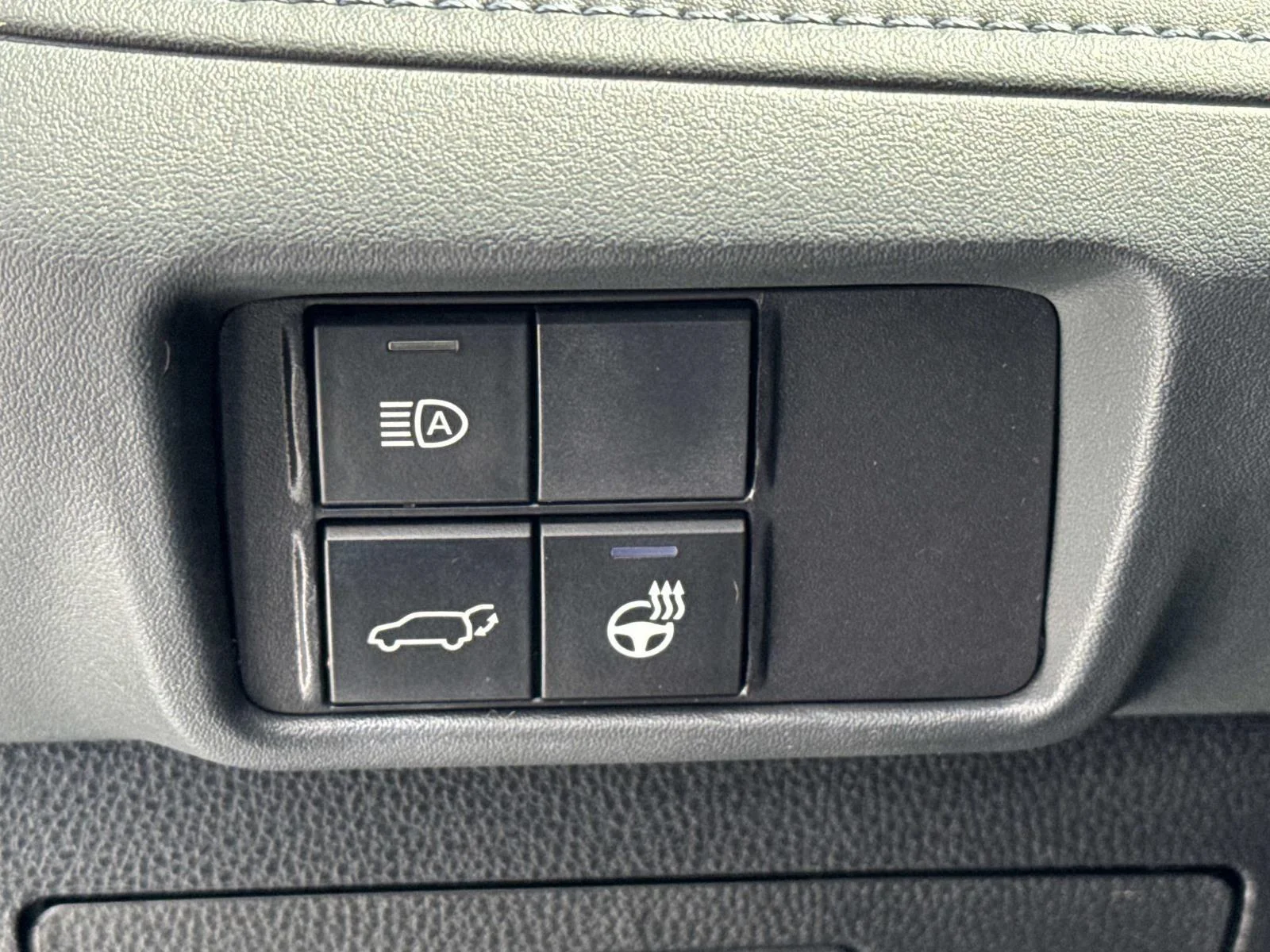 Used 2022 Moon Dust Toyota Limited image 21