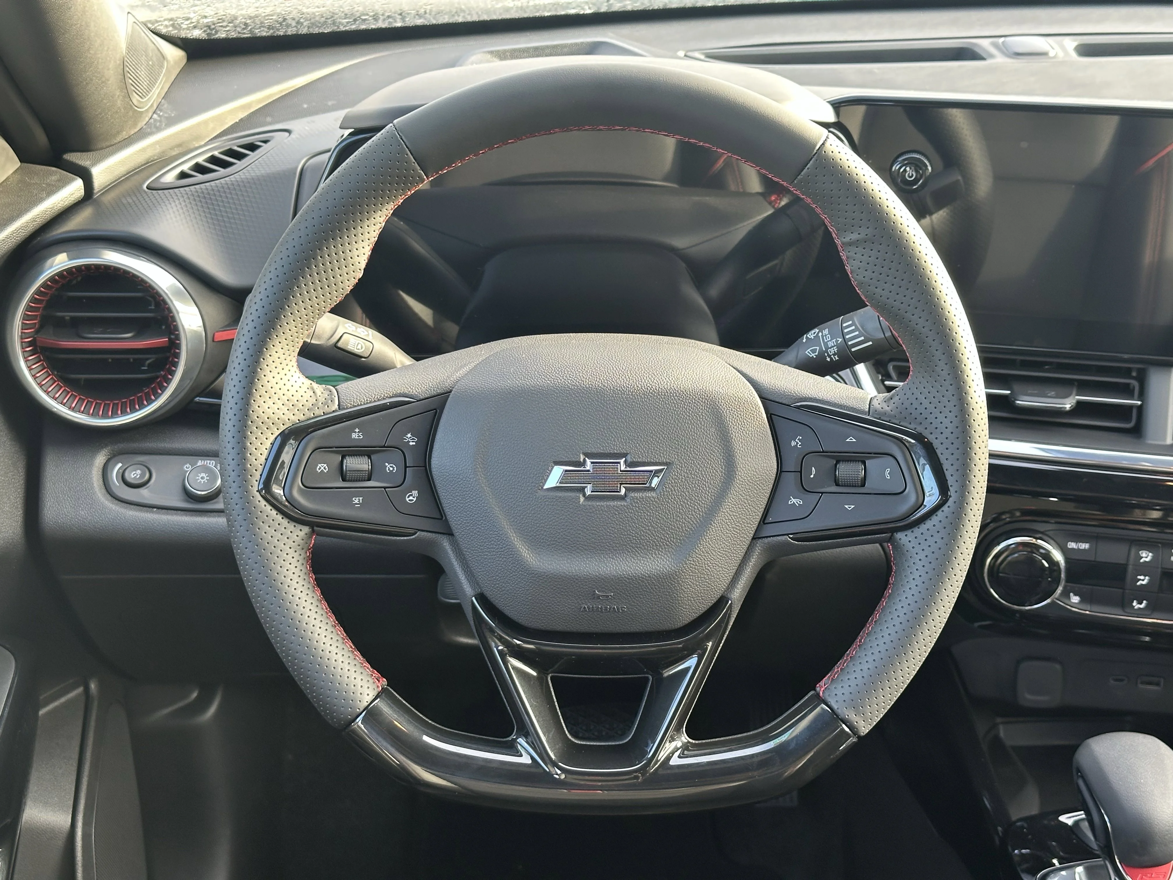 New 2026 Mosaic Black Metallic Chevrolet 2RS image 14