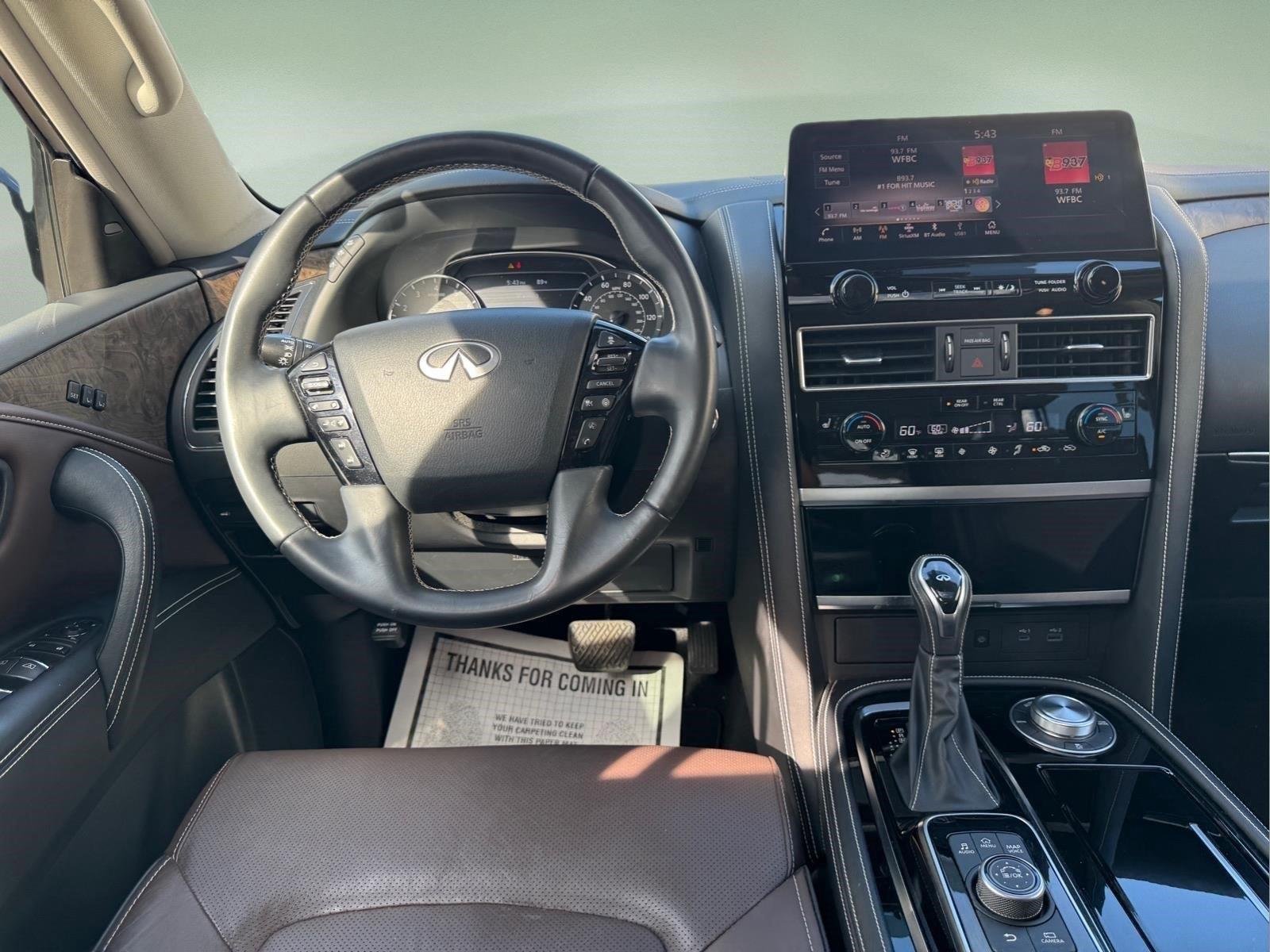 Used 2022 Champagne Quartz INFINITI PREMIUM SELECT image 16