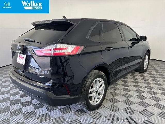 Used 2023 Black Ford SE image 8
