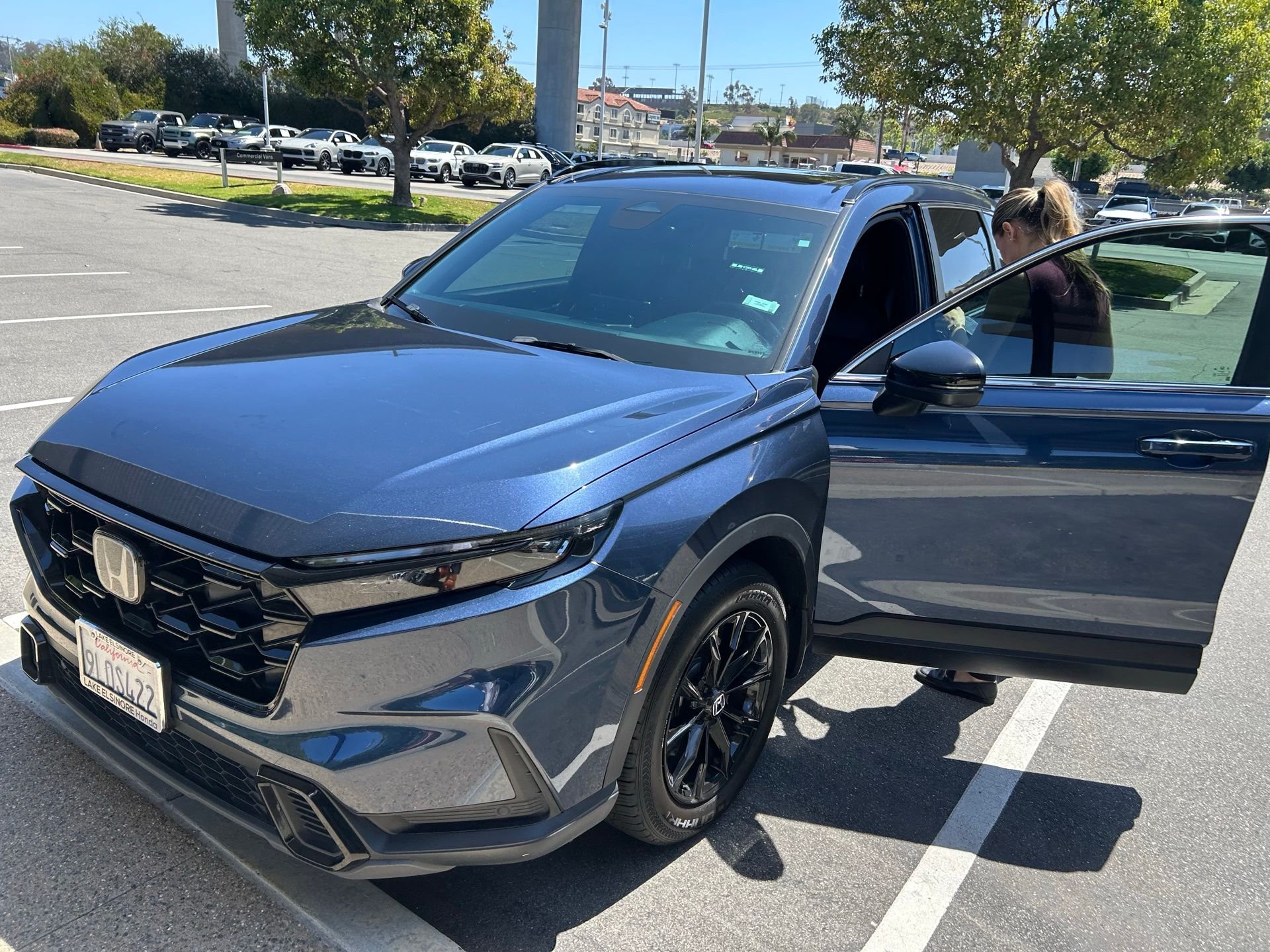 2024 Honda CR-V Hybrid Sport-L 2WD's photo