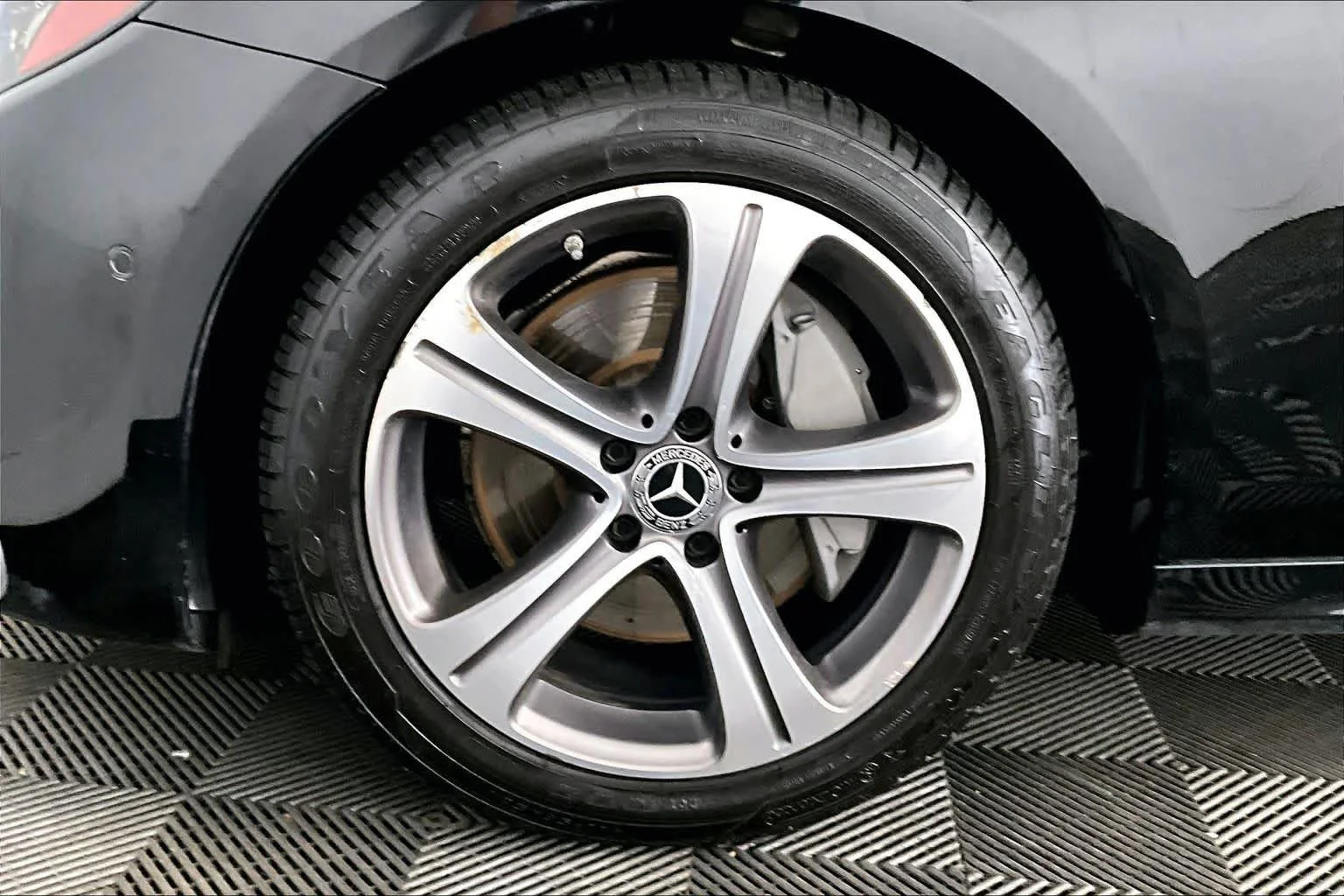 Used 2020 Black Mercedes-Benz E 350 image 11