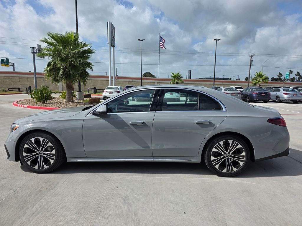 New 2026 MANUFAKTUR Alpine Grey Mercedes-Benz E 350 image 2