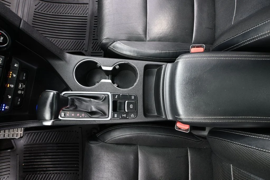 Used 2019 Silver Kia SX image 35