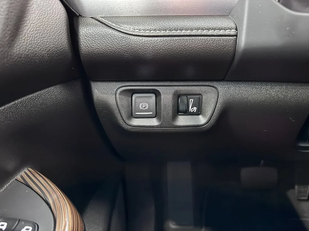 2023 GMC Acadia SLE - Photo 25