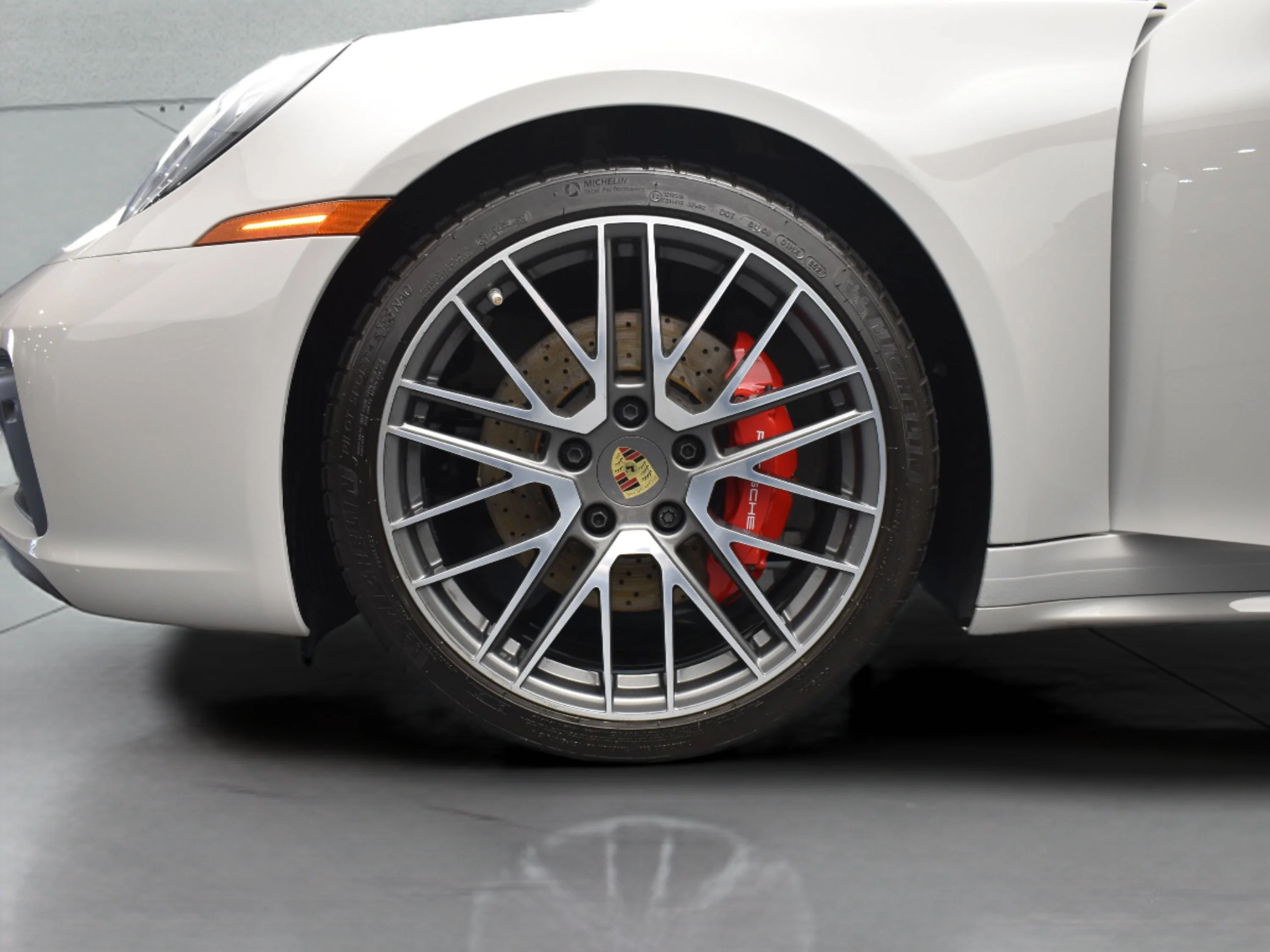 2023 Porsche 911 S - Photo 33