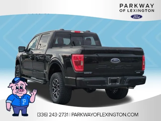 Used 2023 Black Ford XLT image 3