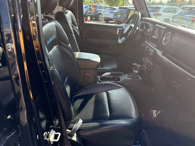 Used 2022 Black Clearcoat Jeep Unlimited Rubicon 4xe image 9