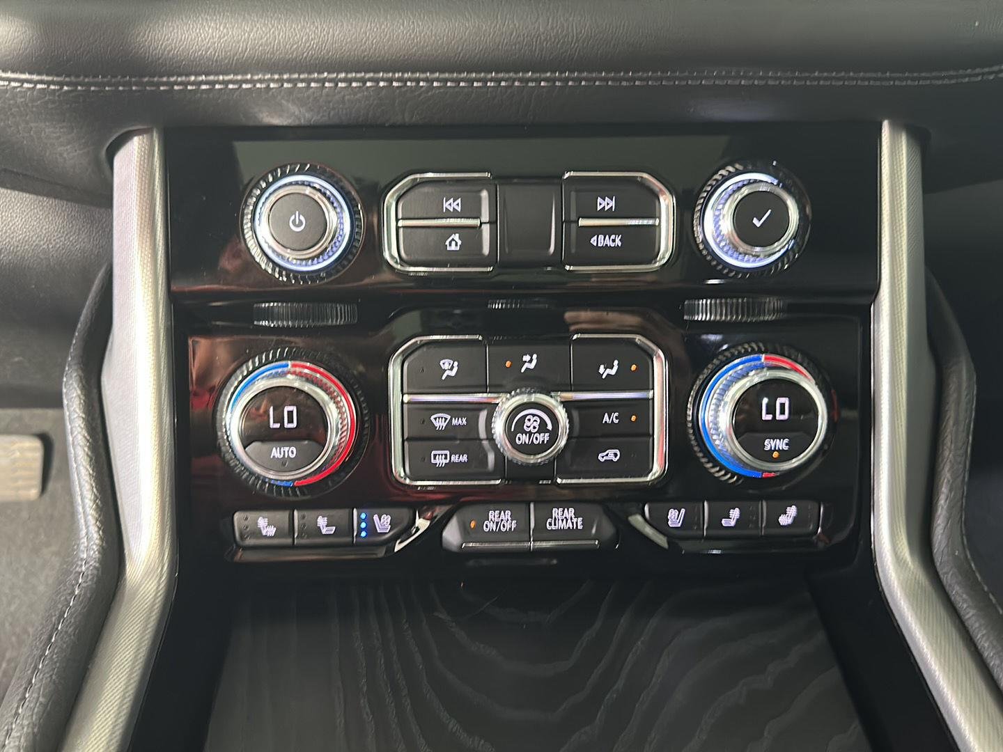 Used 2022 Onyx Black GMC Denali image 17