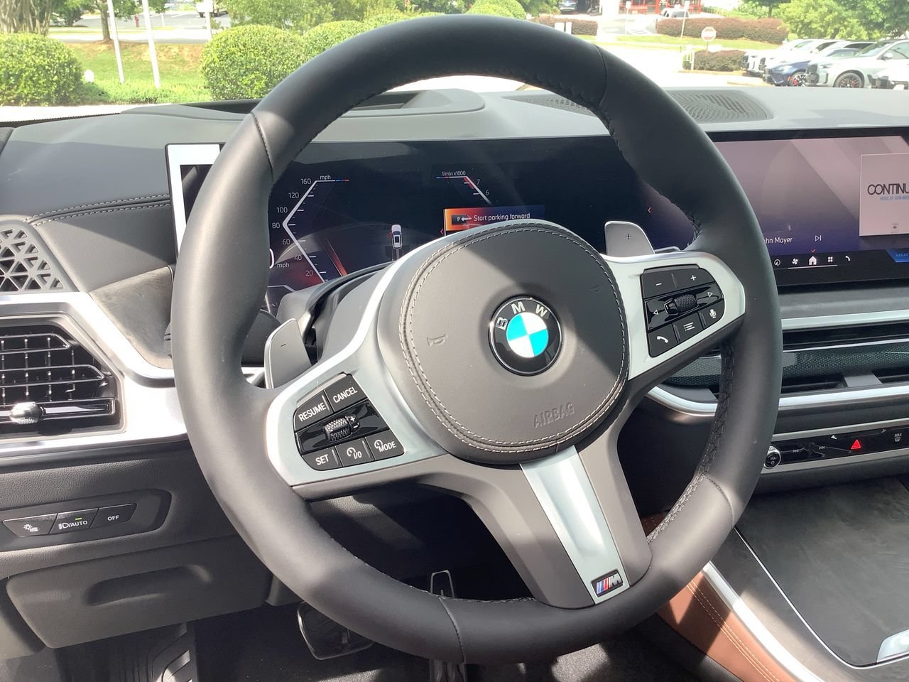 New 2026 Mineral White Metallic BMW sDrive40i image 21