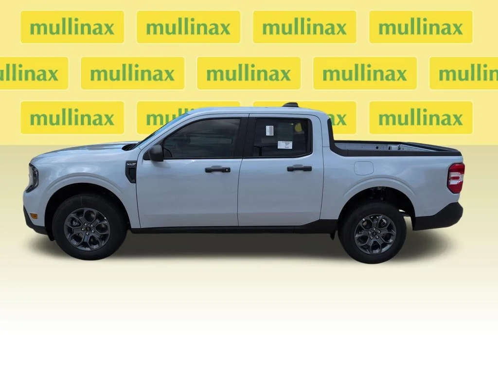 New 2026 White Ford XLT image 11