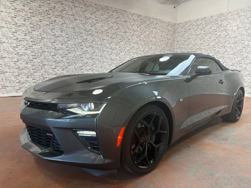 Used 2017 Nightfall Gray Metallic Chevrolet SS image 3