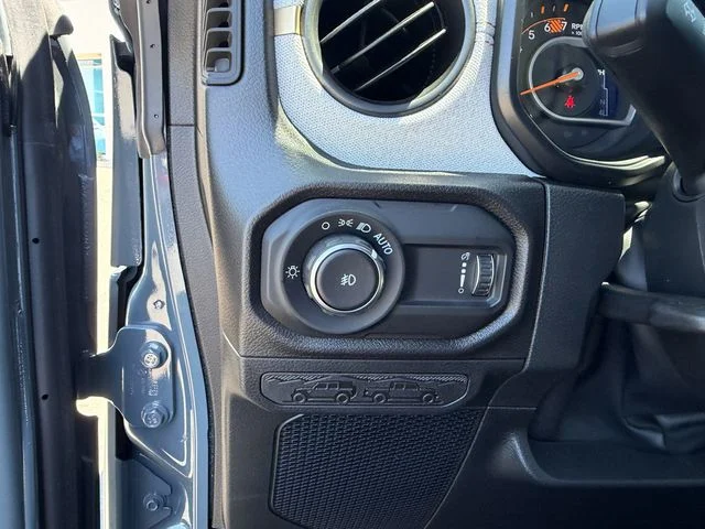 New 2026 Anvil Clearcoat Jeep Sport S image 19
