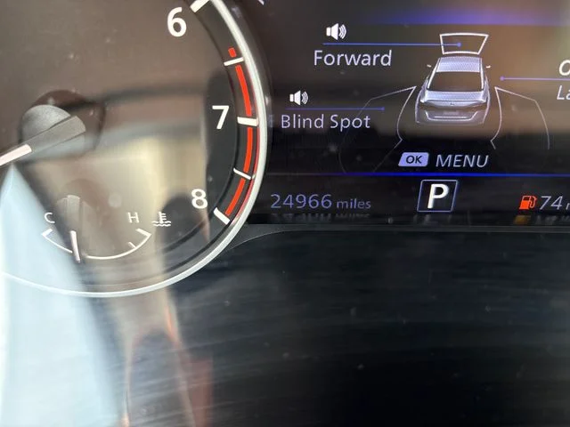Used 2025 Gun Metallic Nissan 2.5 SV image 3