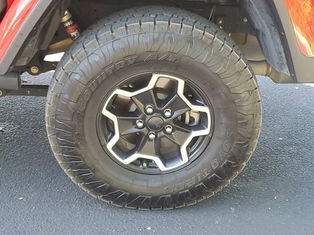 Used 2021 Red Jeep Rubicon image 31