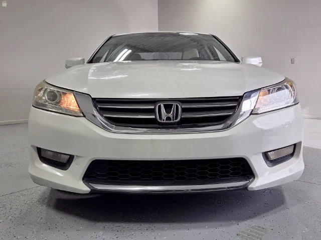 Used 2015 Black Honda EX-L image 15