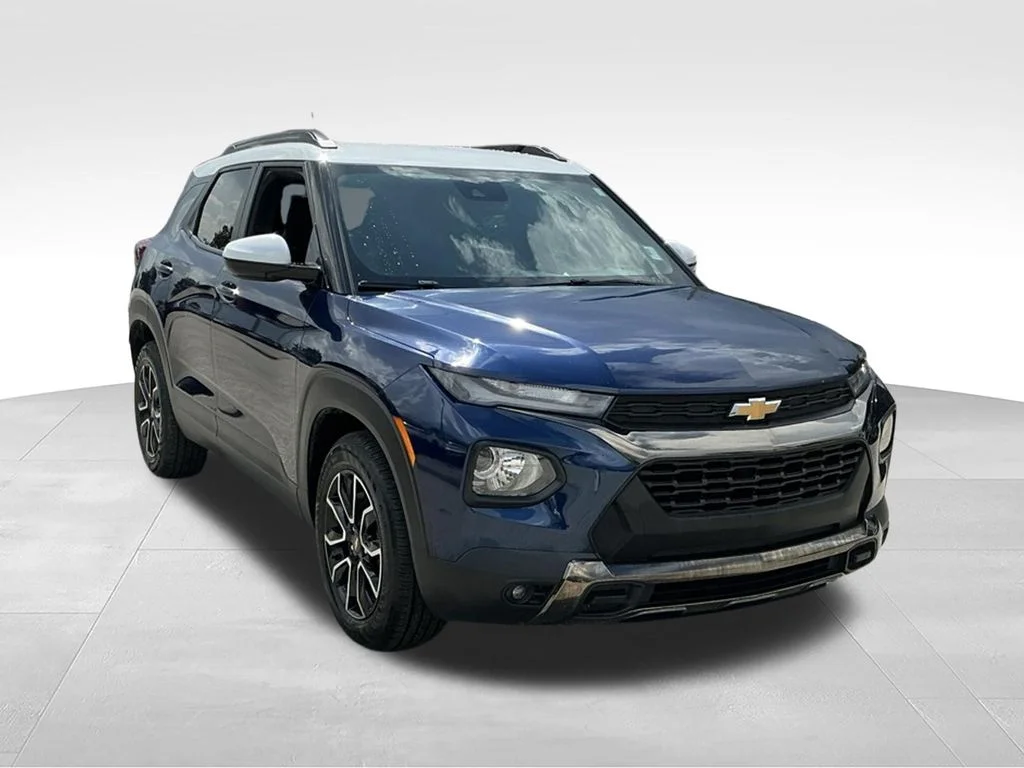 Used 2022 Blue Chevrolet ACTIV image 15