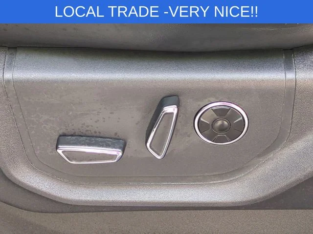 Used 2022 White Ford Platinum image 17