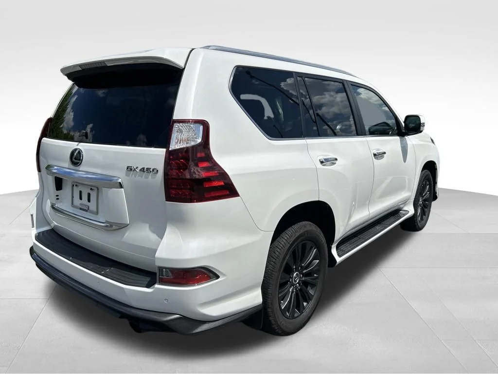 Used 2022 White Lexus 460 Luxury image 5