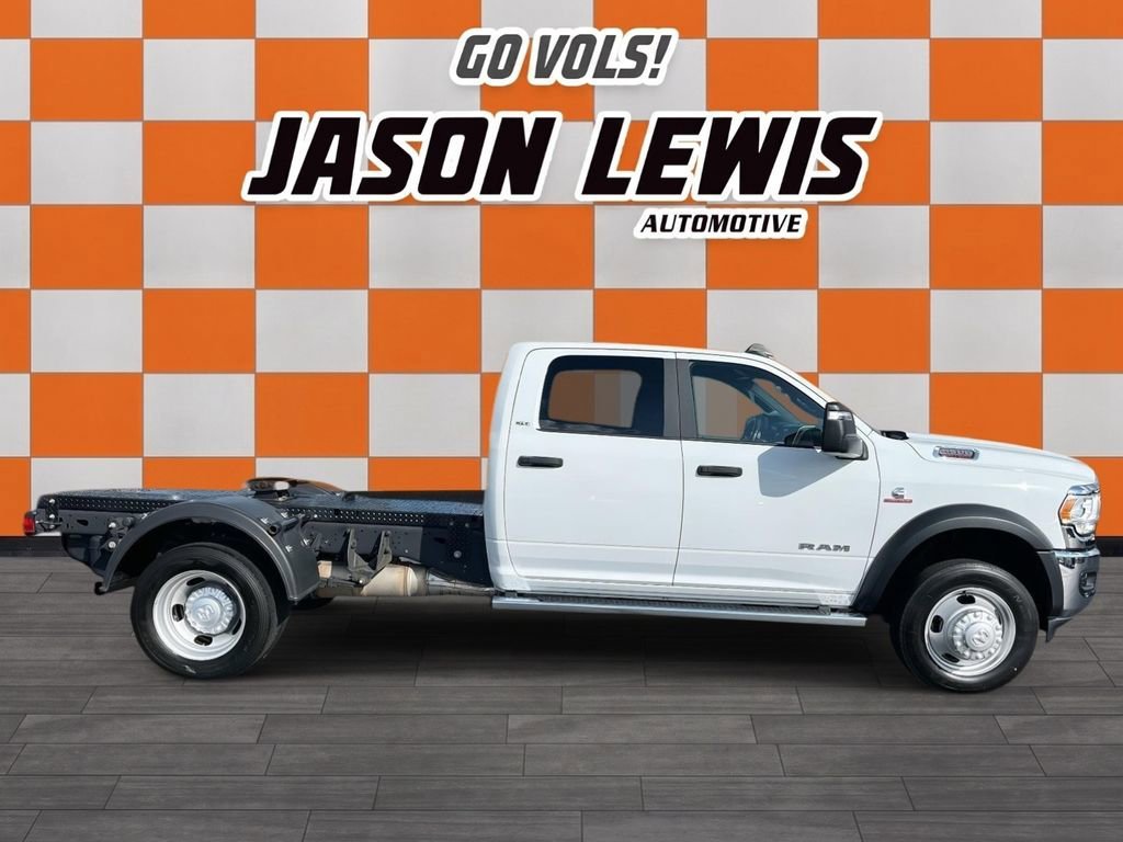 Used 2023 Bright White Clea Ram SLT image 2