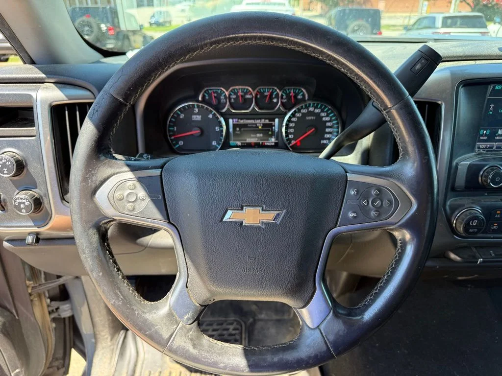 Used 2016 Gray Chevrolet LT image 15