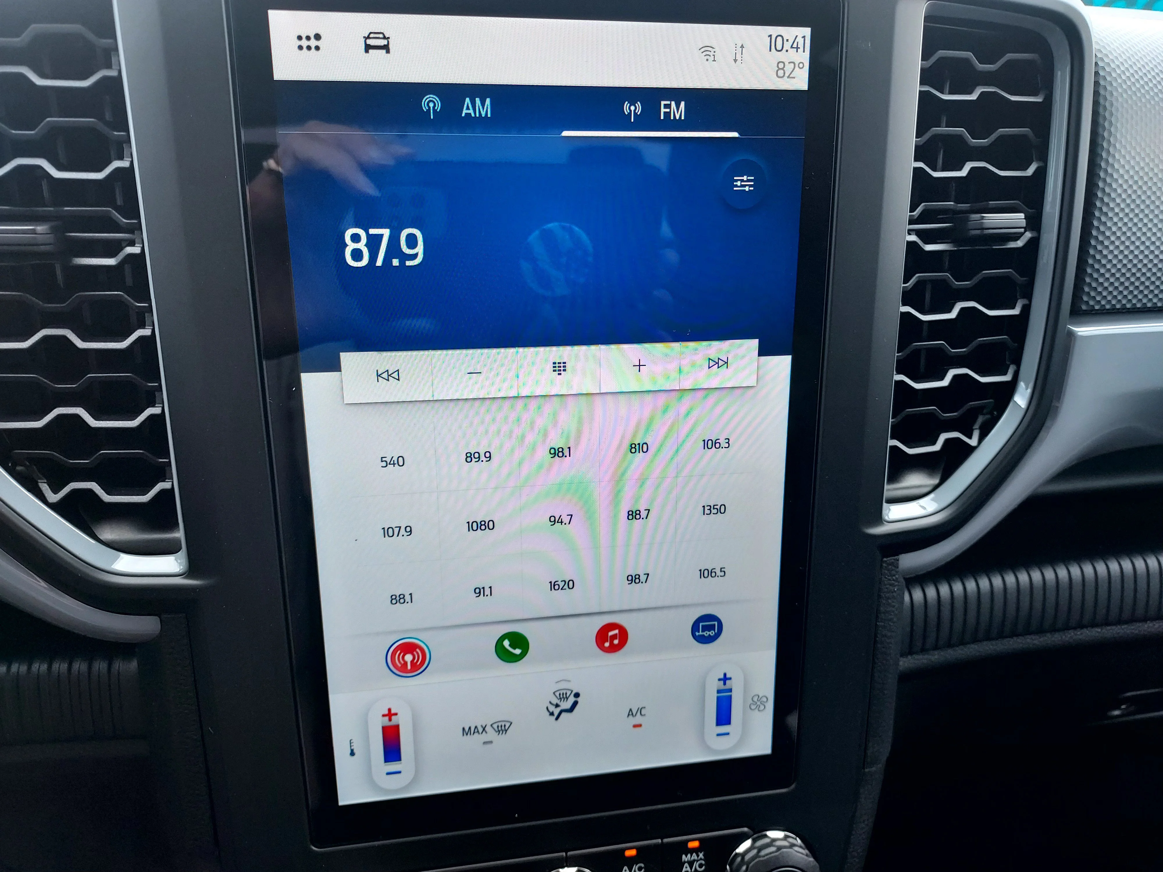 New 2026 Oxford White Ford XL image 34