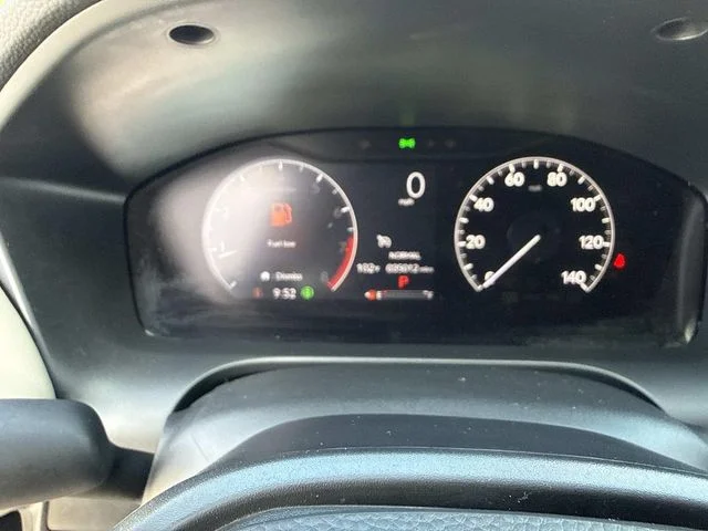 Used 2025 Gray Honda LX image 36