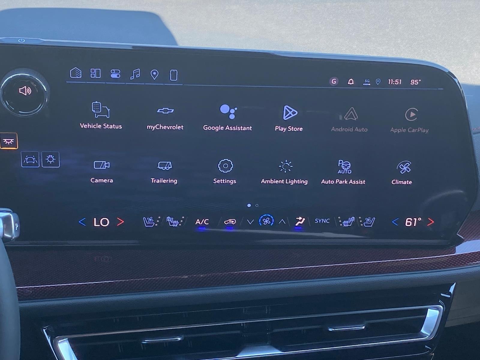 2026 Chevrolet Traverse RS - Photo 12