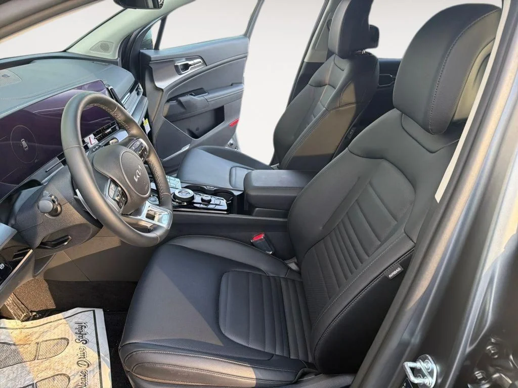 2025 Kia Sportage SX Prestige Hybrid - Photo 9