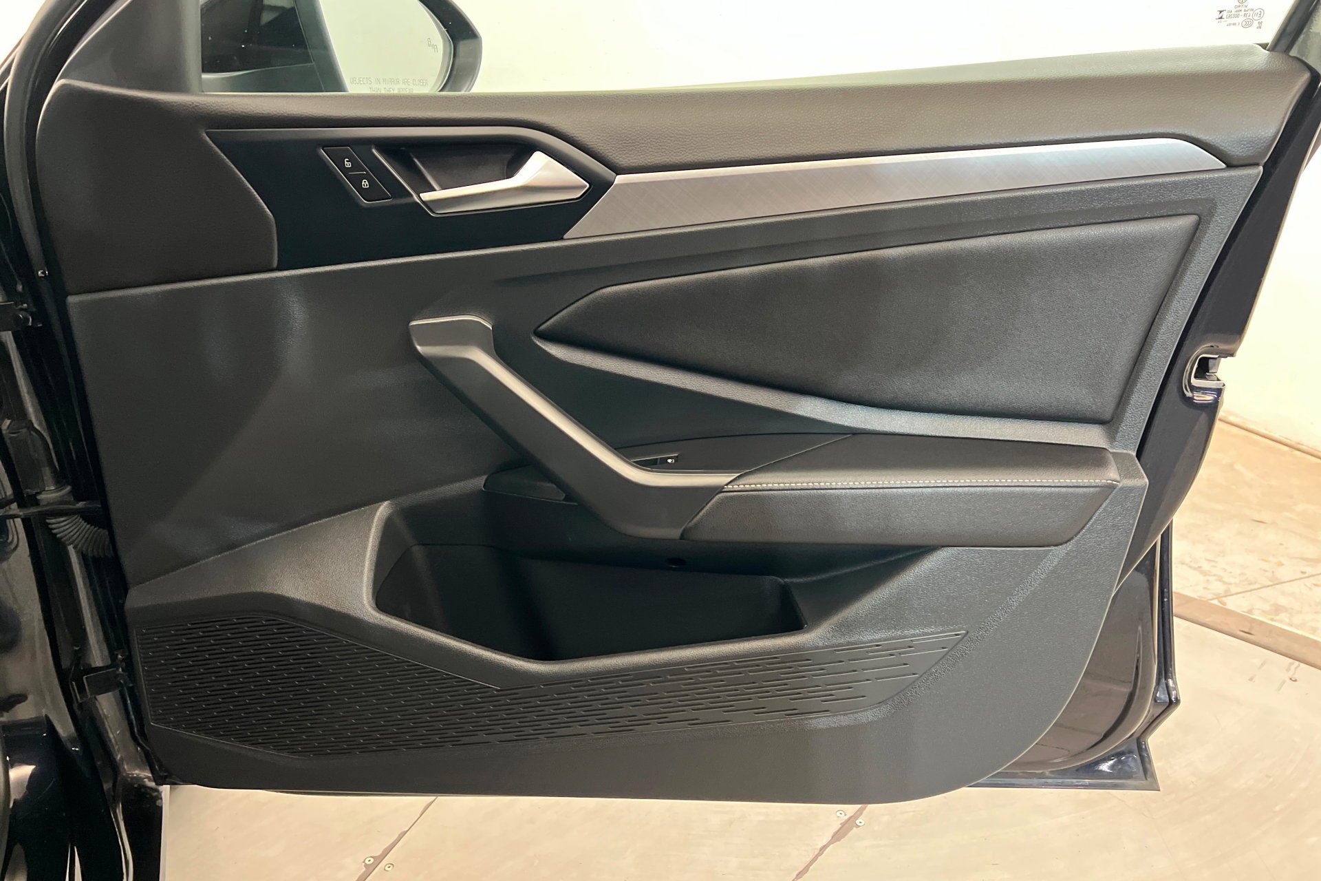 2024 Volkswagen Jetta SE - Photo 23