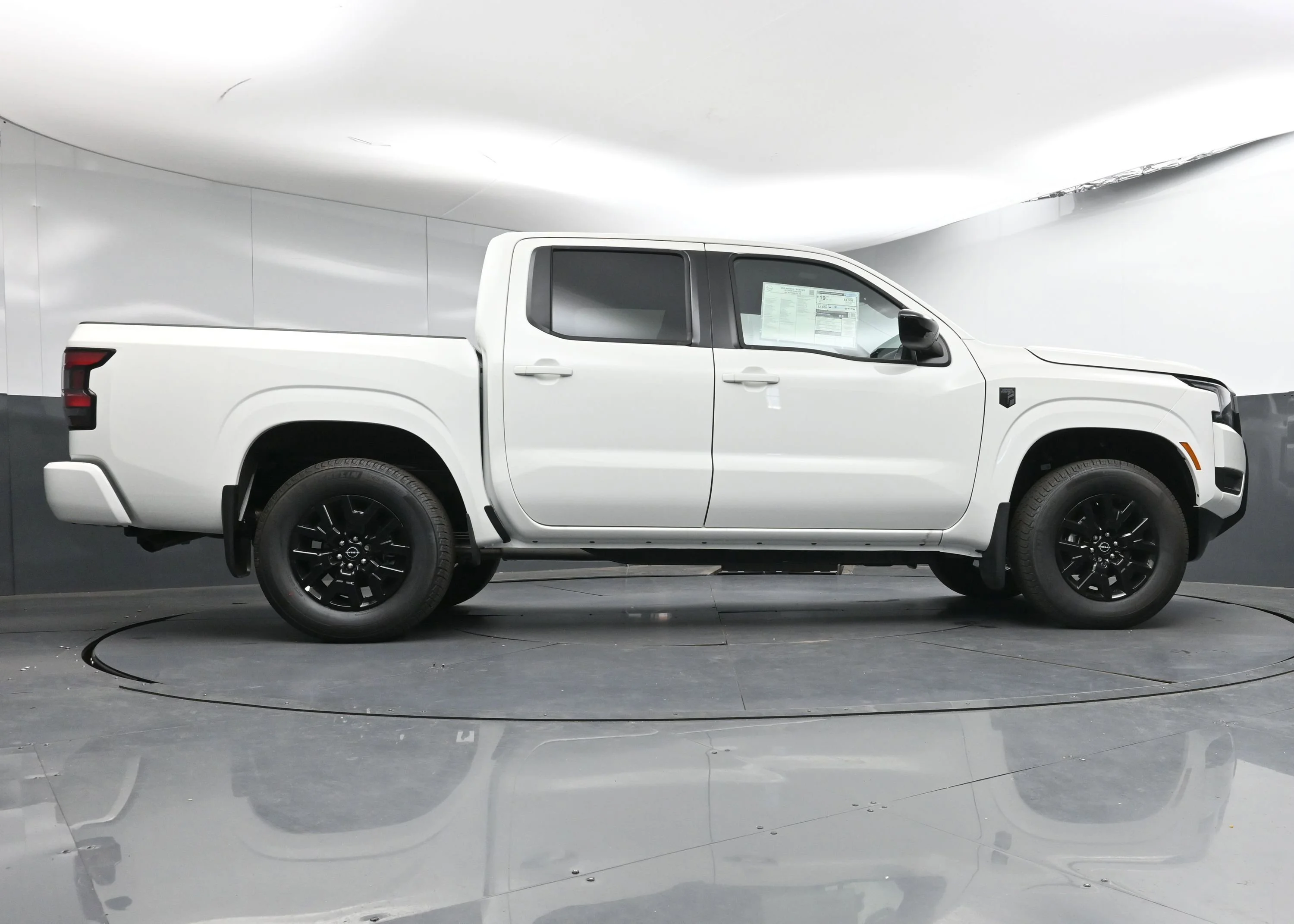 New 2026 Glacier White Nissan Crew Cab SV image 24
