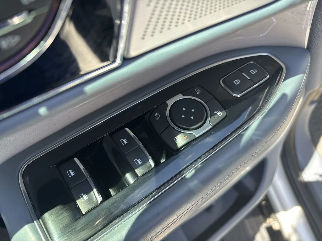 Used 2020 White Lincoln Black Label image 15