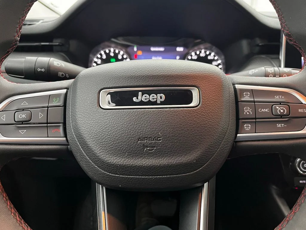 Used 2022 Gray Jeep Trailhawk image 22