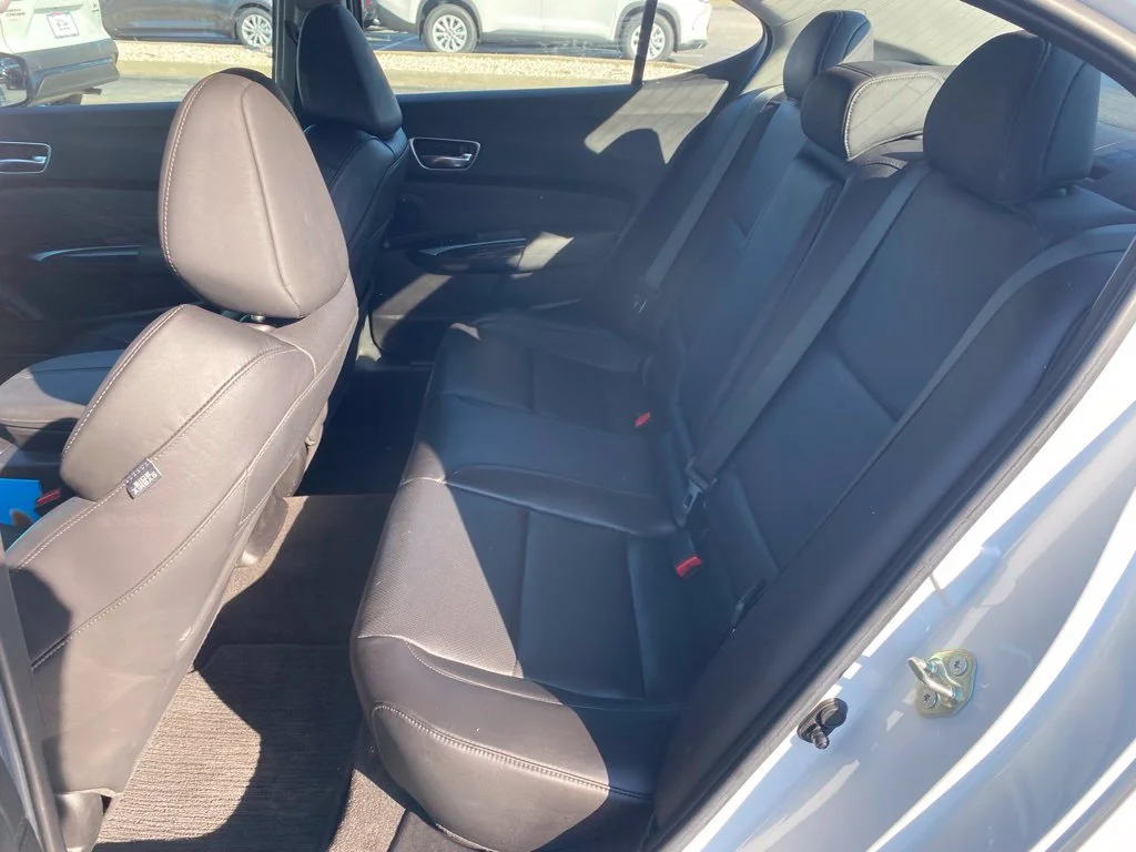 Used 2020 White Acura 2.4L Technology Pkg image 7