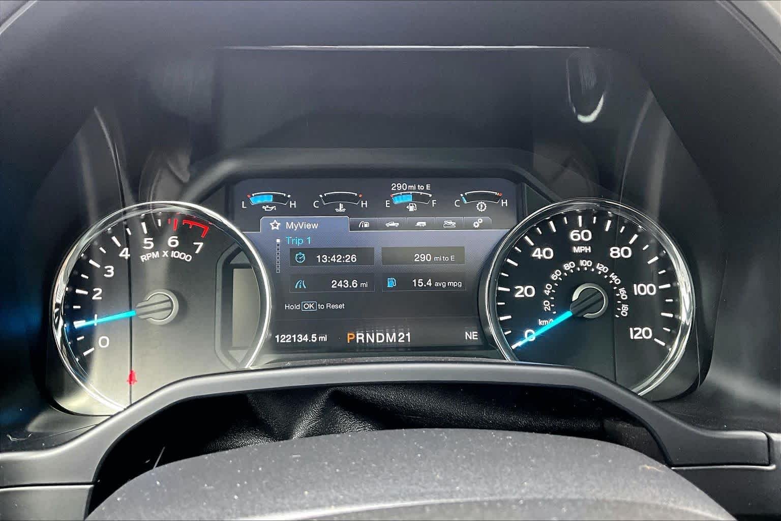 Used 2016 Blue Jeans Metallic Ford Platinum image 26