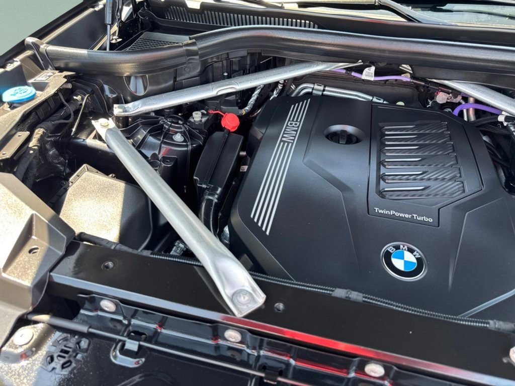 Used 2023 Dark Graphite BMW xDrive40i image 34
