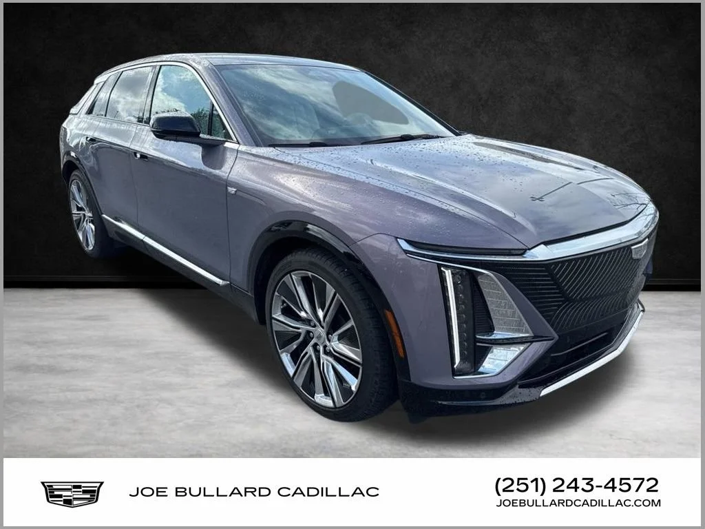 2024 Cadillac Lyriq Luxury 3 AWD's photo