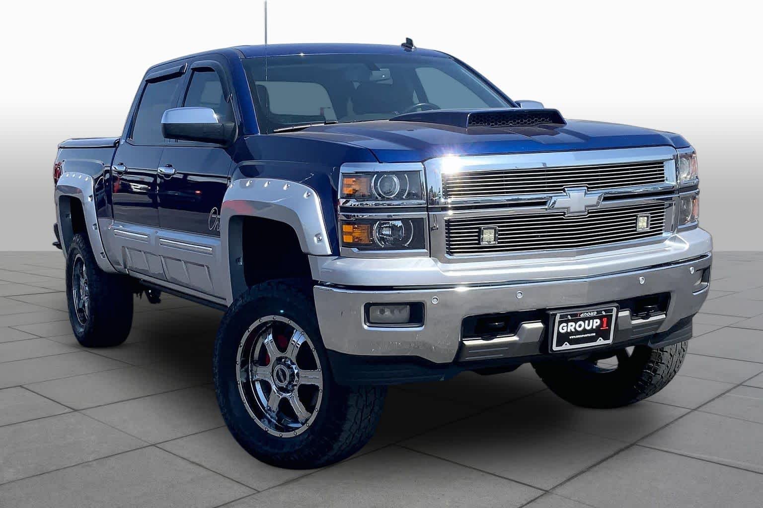 Used 2014 Blue Topaz Metallic Chevrolet LTZ image 3