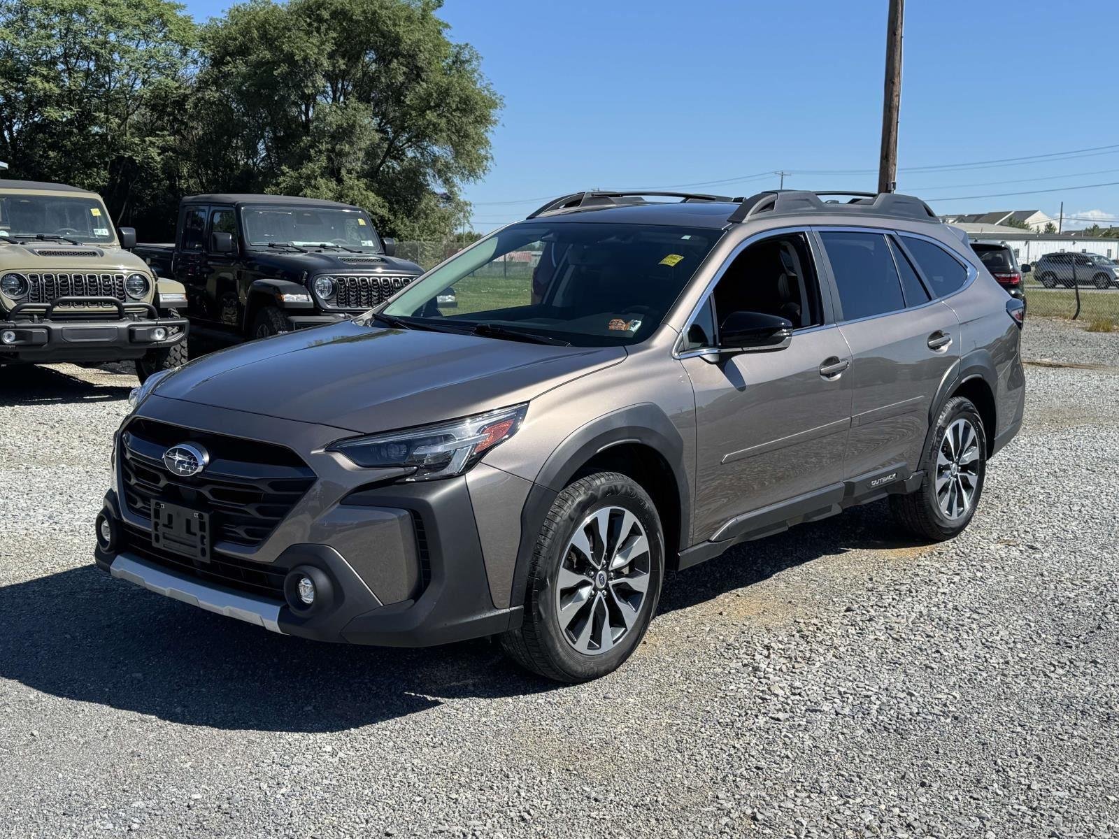 Used 2024 Brilliant Bronze Metallic Subaru Limited XT image 24