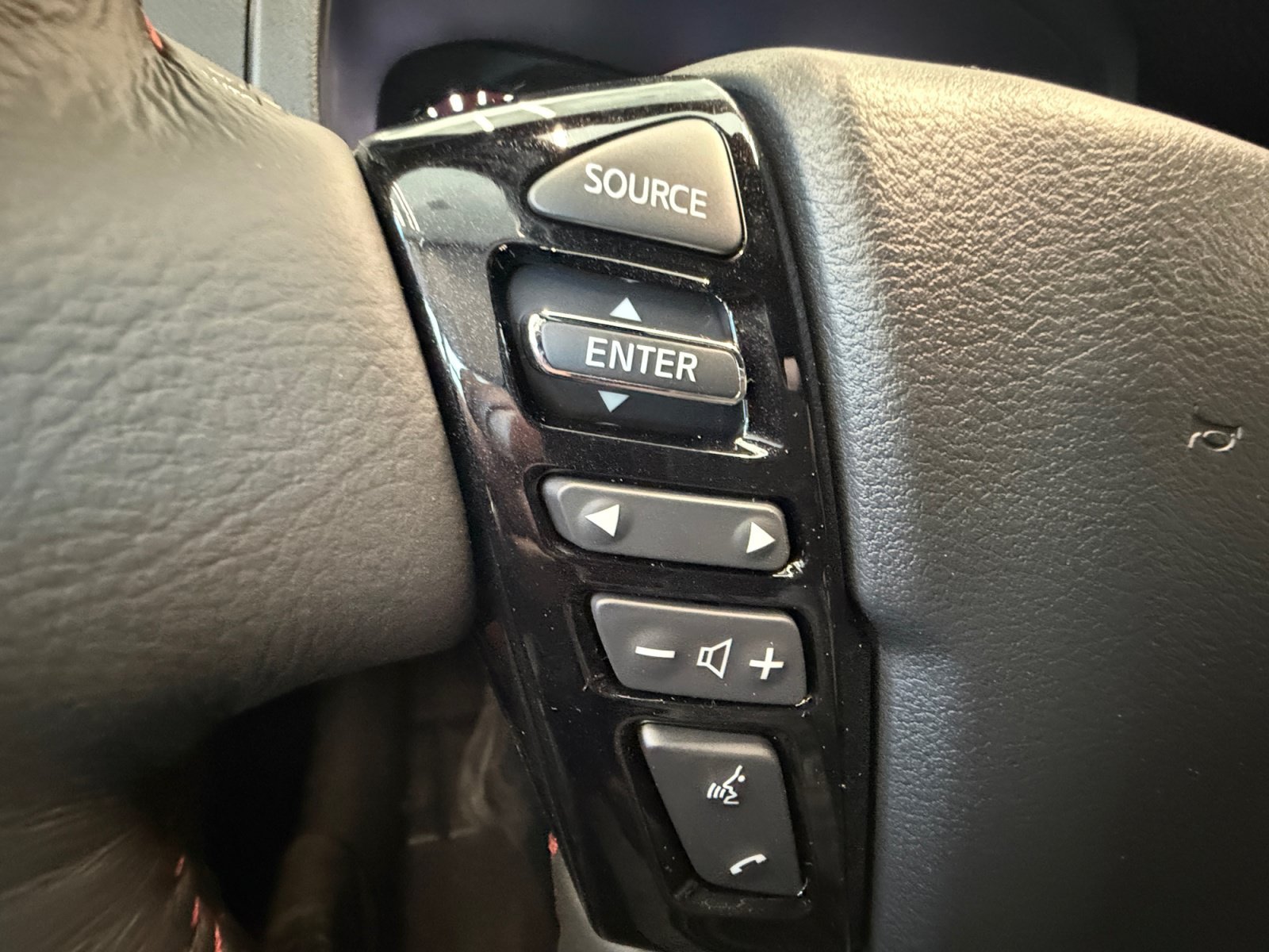 New 2026 Boulder Gray Pearl Nissan PRO-X image 18