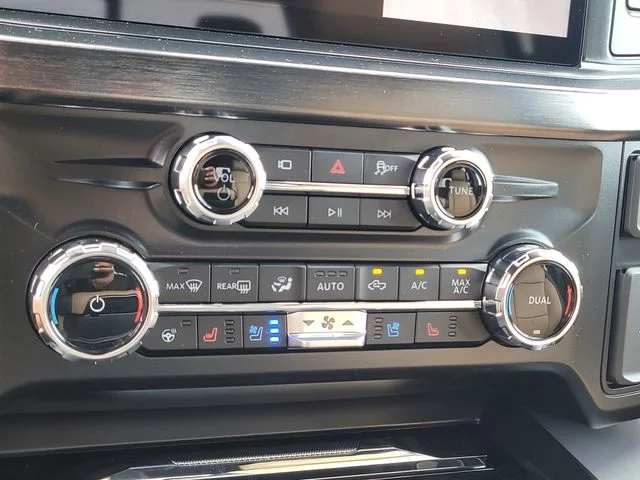 New 2026 Blue Metallic Ford Lariat image 25