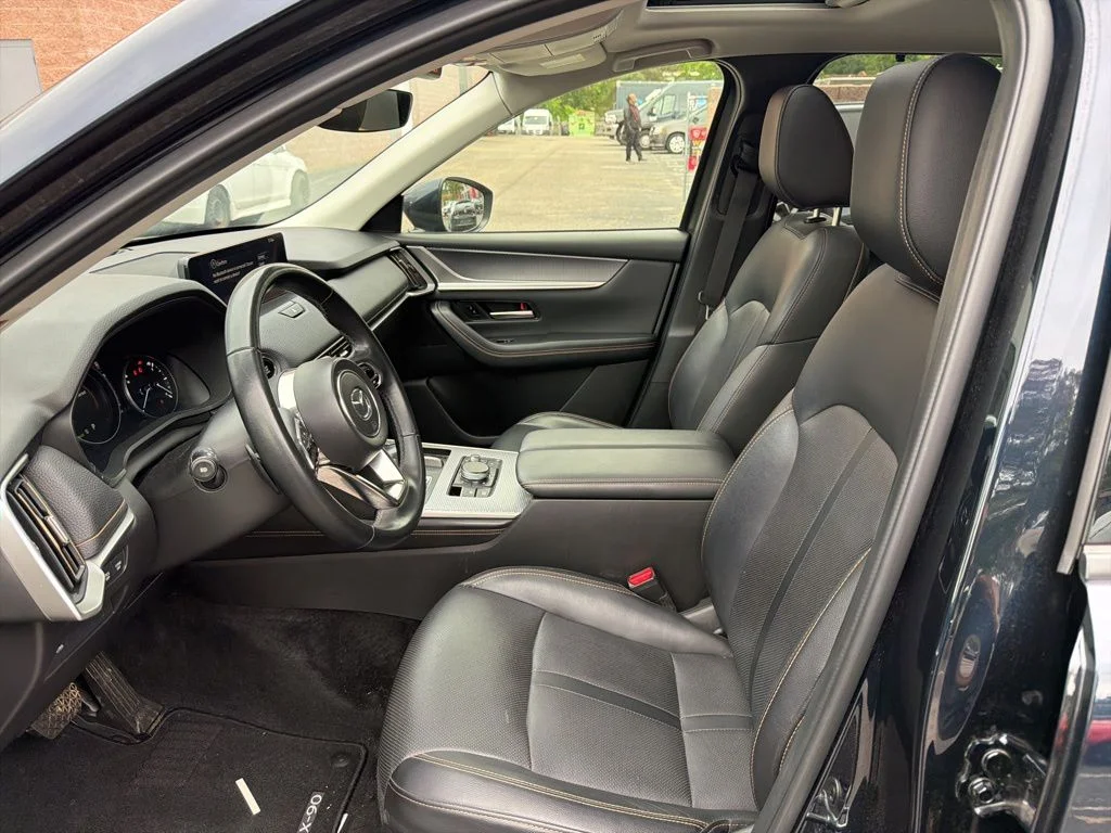 Used 2024 Blue Mazda 3.3 Turbo Preferred image 17